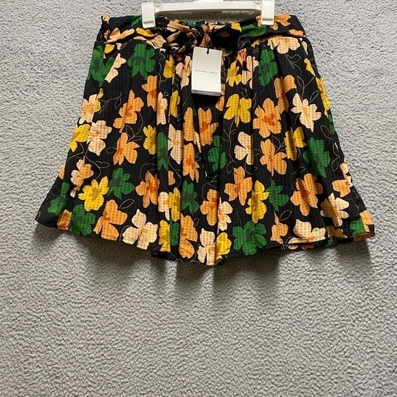 Who What Wear Dresses & Skirts - Who What Wear Women's Floral Belted Skirt XXL  Black Orange NWT